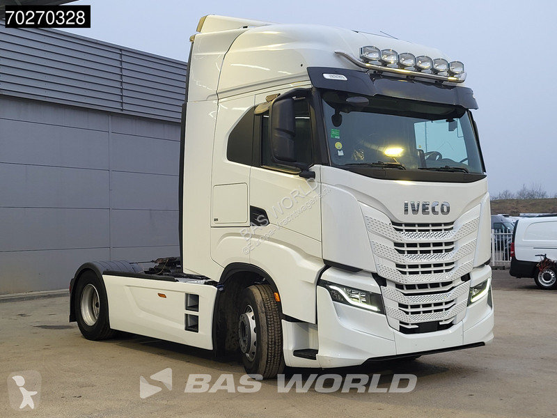 Tahač Iveco S-Way 490 4X2 Full-Air! 2x Tanks LED