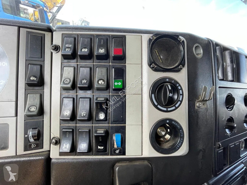 Cabeza tractora MAN Heavy Duty Tractor 8x4...