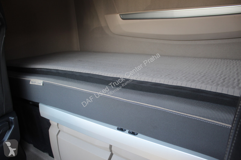 Tahač DAF 480 FT LOW DECK 4X2