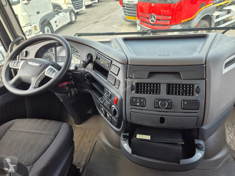 Trekker DAF 480 FT SUPER SPACE CAB