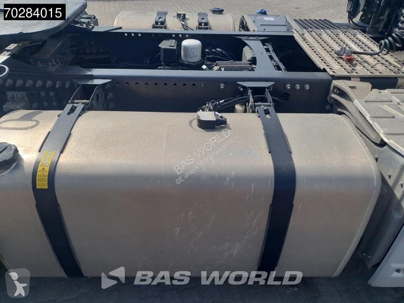 Tahač Volvo 500 4X2 VEB+ 2xTanks I-ParkCool Euro 6