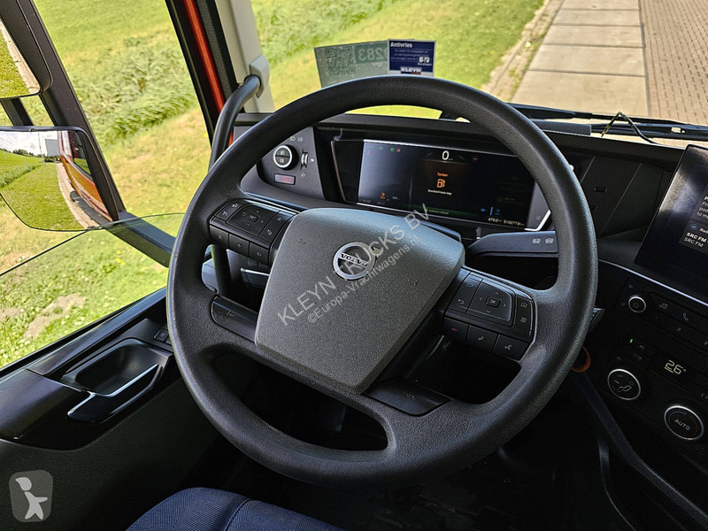Tractor Volvo 500 I-SAVE LED 2X TANK