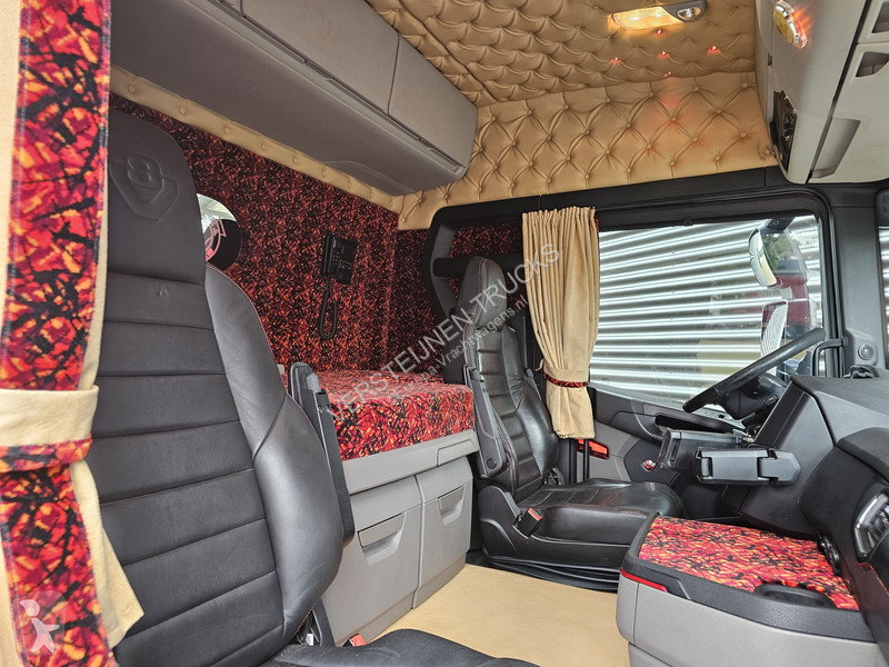 Trekker Scania R580 V8 XT / 6x2 BOOGIE /...