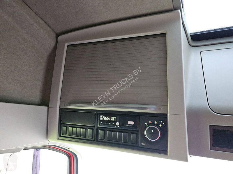 Tahač Volvo 500 I-SAVE LED 2X TANK
