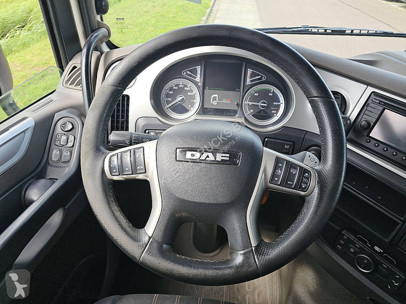 Trekker DAF 480 SSC LED SKIRTS NL-TR
