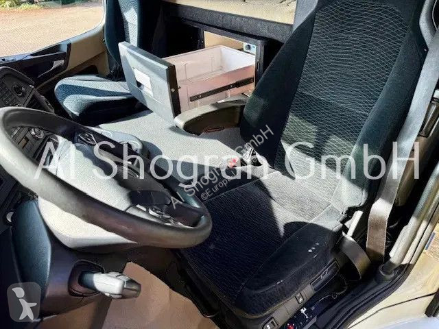 Traktor Mercedes 1836 Blatt / Luft / Euro 6