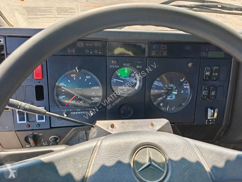 Traktor Mercedes 2038 V8 AS 4X4
