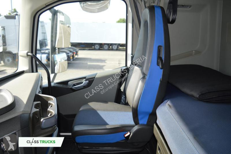 Tahač Volvo 500 Globetrotter XL