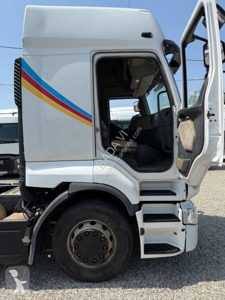 Tracteur Renault