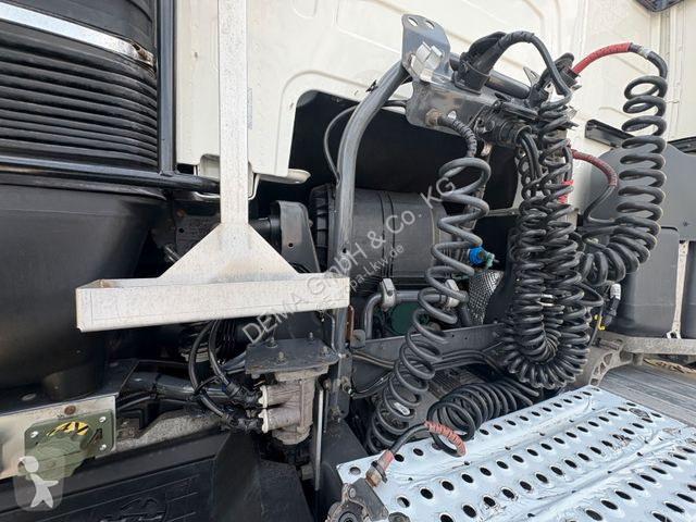 Tahač Volvo FH 460 I-Save*Globetr. XL*I-Park...