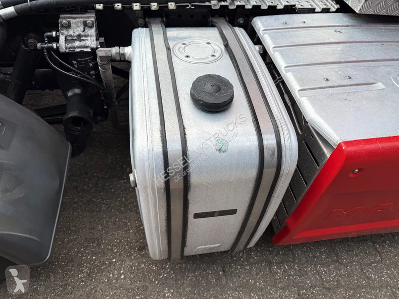 Tractor MAN 24.460 6x2 Midlift PTO Hydraulic NL...
