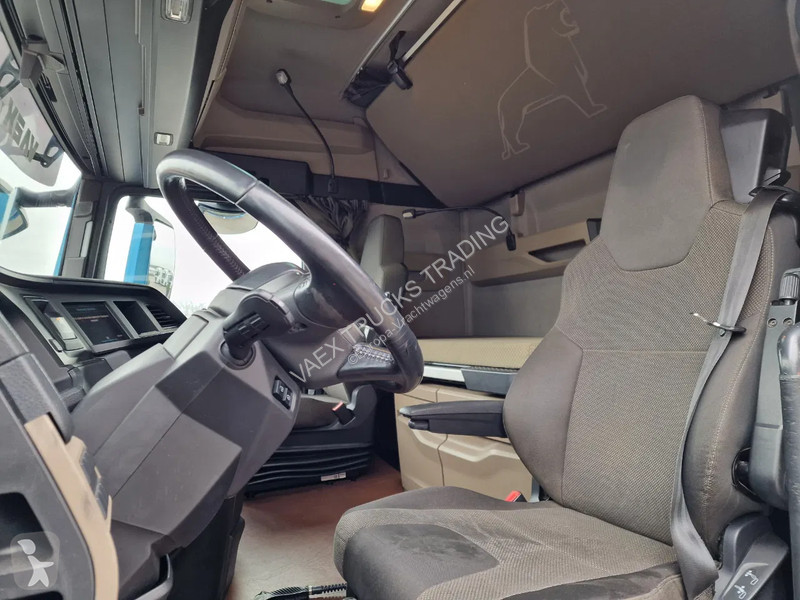 Traktor MAN 26.510 6x2 XLX - Full spoiler - Led...