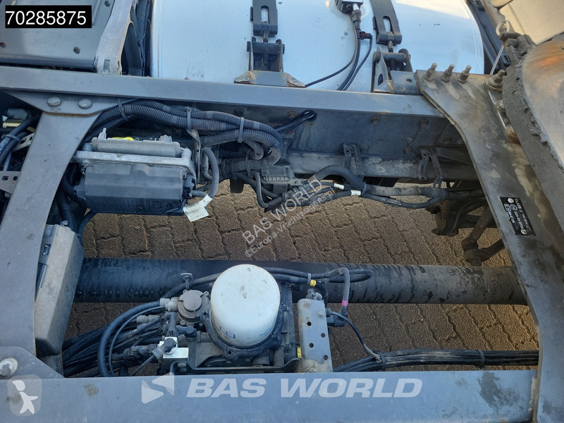 Traktor Volvo 500  4X2 XL 2xTanks VEB+ Xenon...