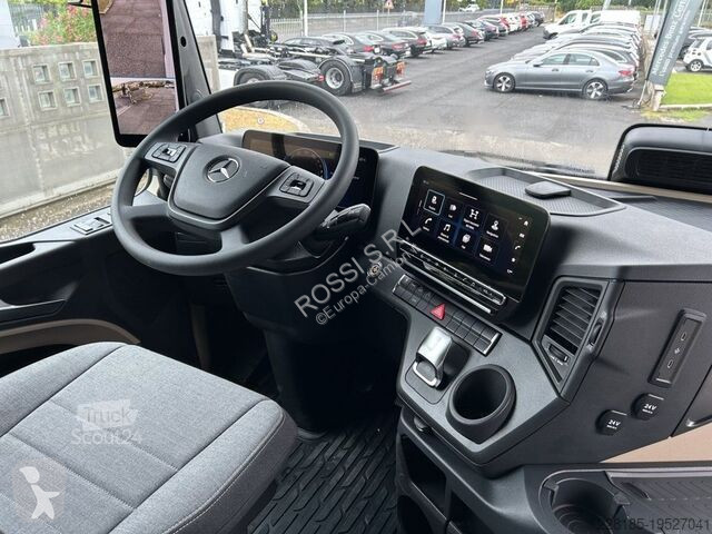 Traktor Mercedes New L ProCabin 1848 LS