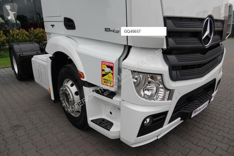Tractor Mercedes ACTROS 1843