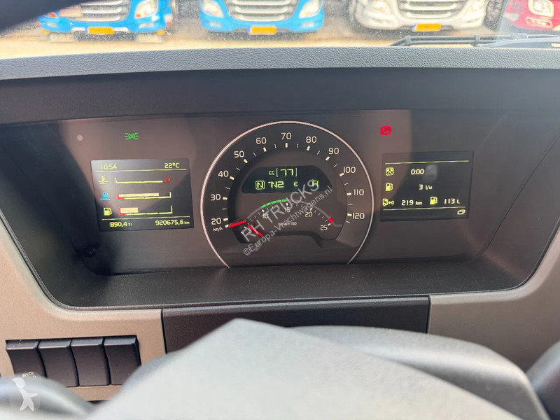 Trekker Volvo FM 330 4X2 EURO 6 TÜV TILL 02-2026