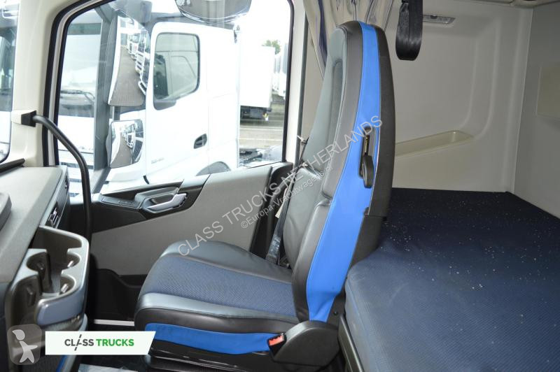 Tahač Volvo 500 Globetrotter XL Varios