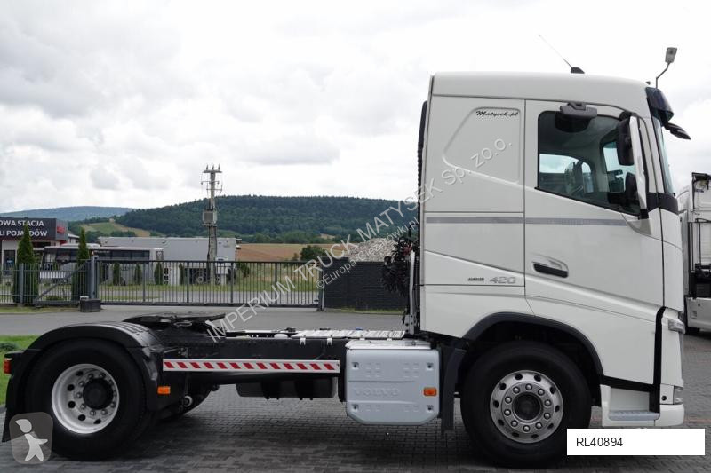 Tractor Volvo 420 / 13 L / PEŁNY ADR / 2017 ROK...