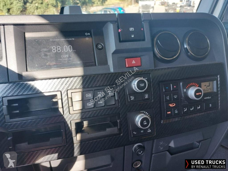 Traktor Renault