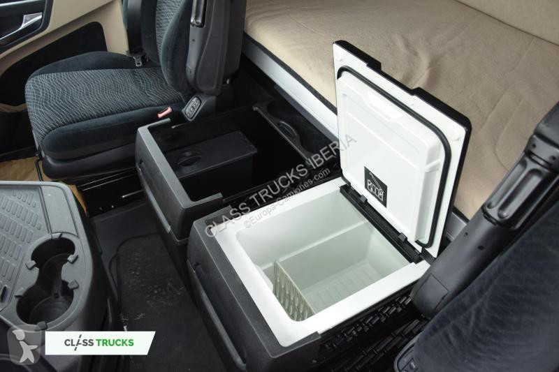 Traktor Mercedes 5 1845 BigSpace Max tanks