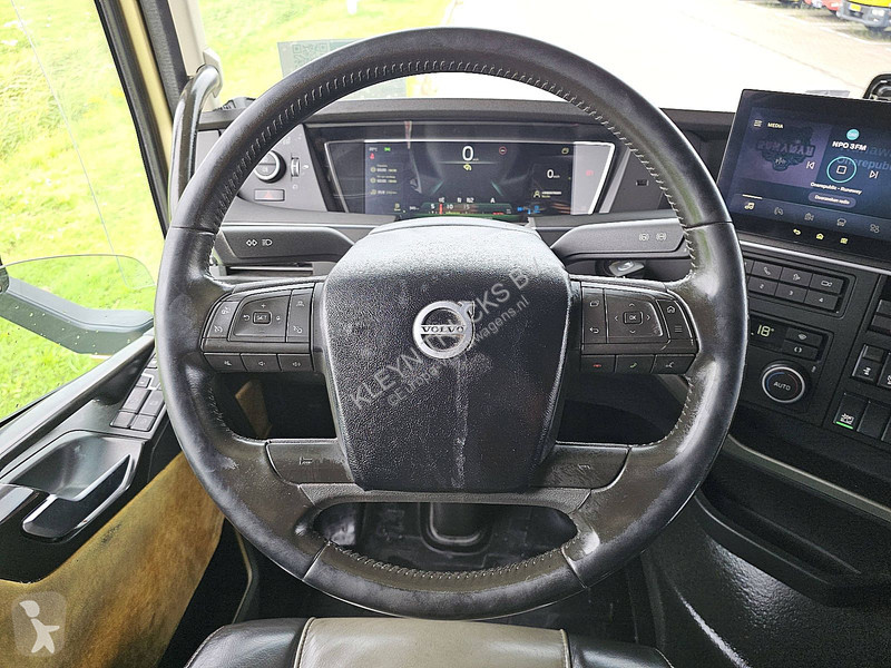 Trekker Volvo FH  6X2 BOOGIE SPECIAL