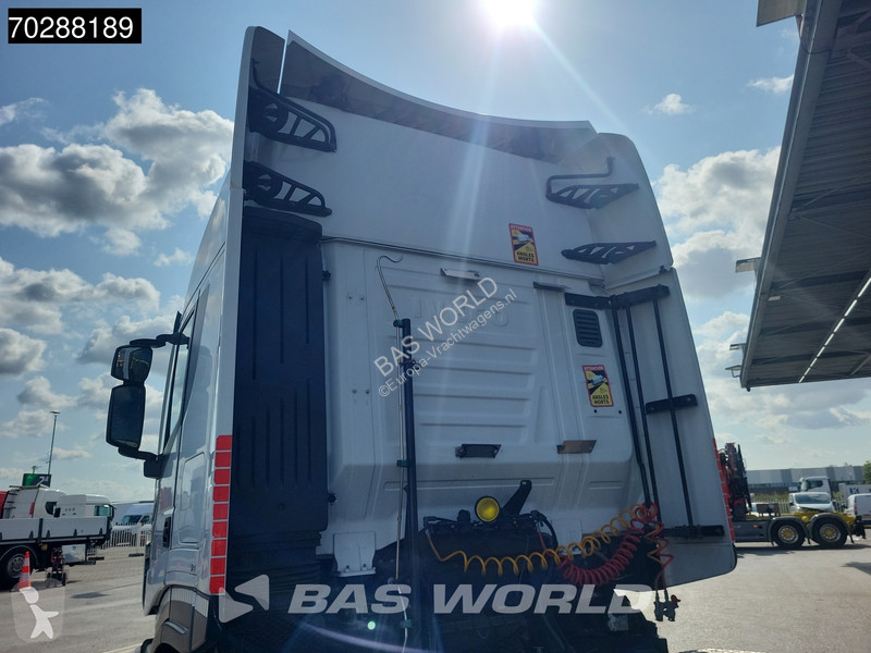 Tracteur Iveco 400 4X2 Retarder 2xTanks LNG ACC...