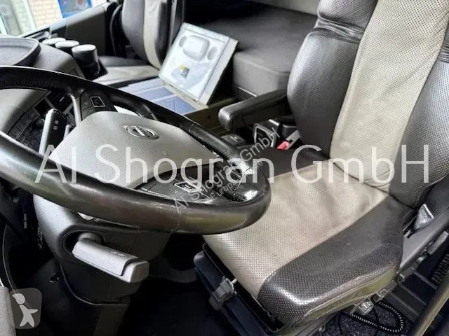 Tahač Volvo 500 Globetrotter XL / 2 x Tank /...