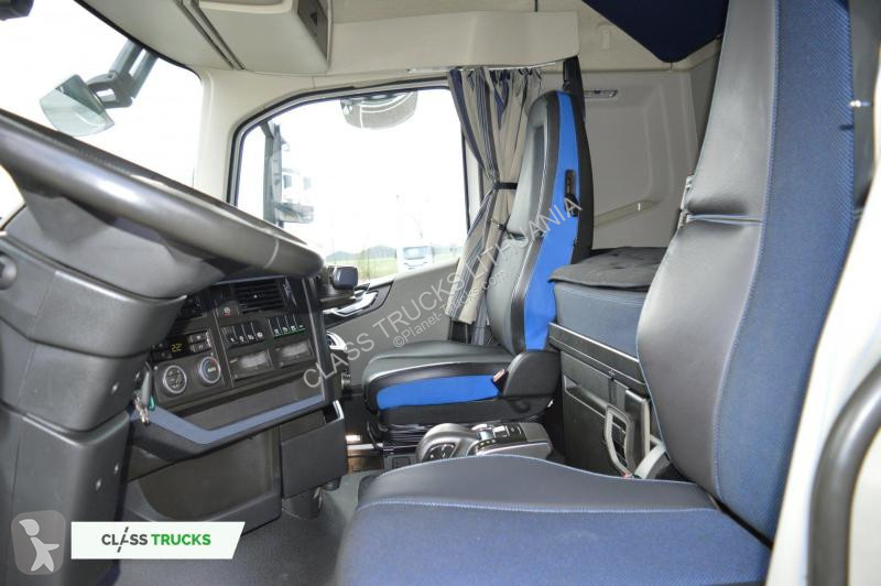 Tahač Volvo 500 Globetrotter XL