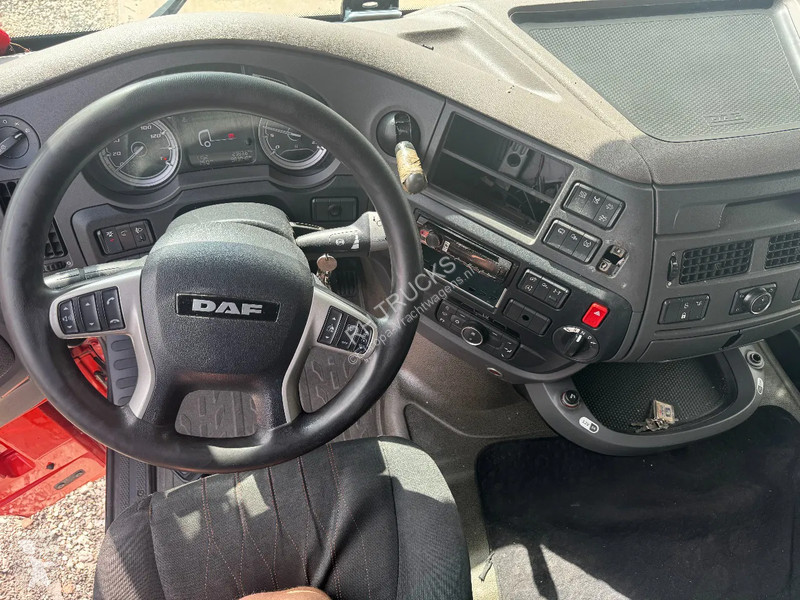 Trekker DAF 450 4X2 EURO 6 MEGA