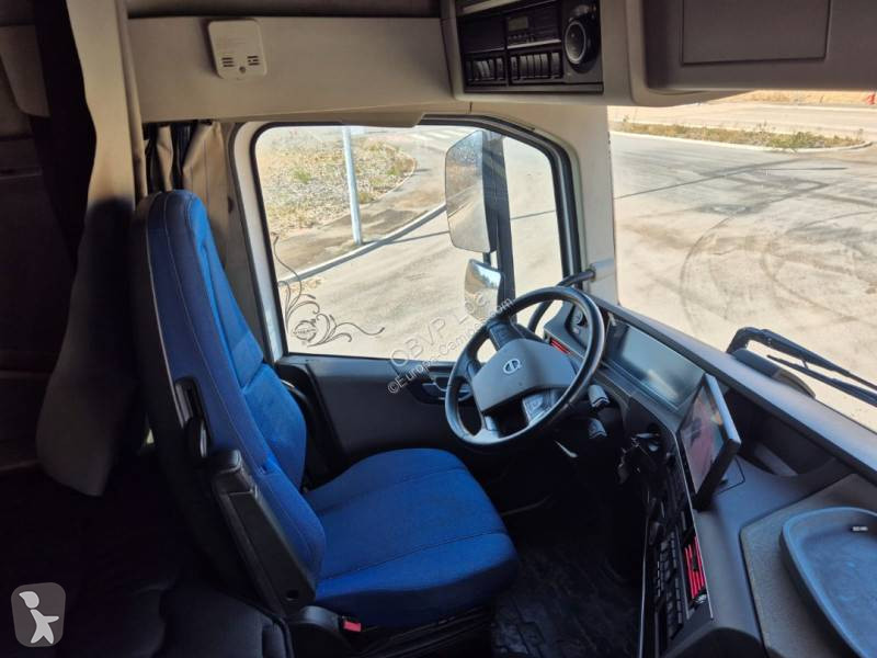 Traktor Volvo