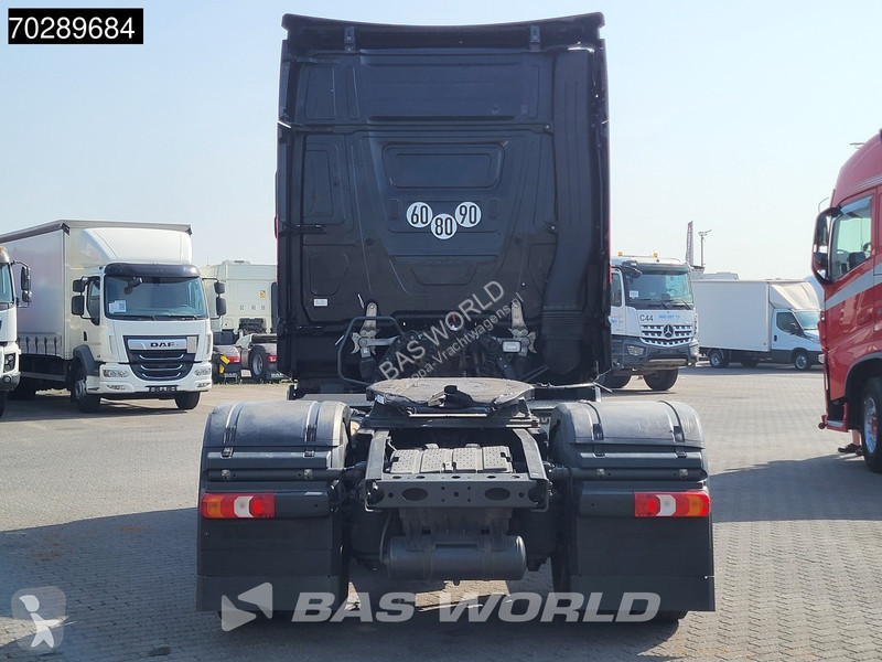 Tahač Mercedes 1853 4X2 Retarder Euro 6