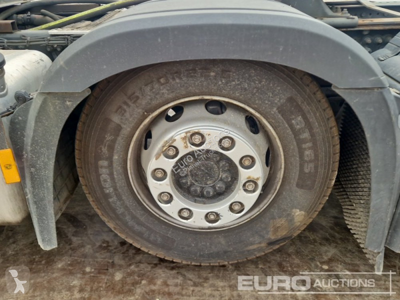 Tracteur Mercedes 2545