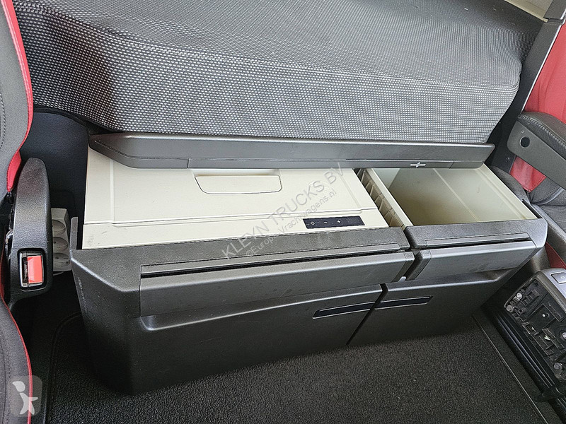 Trattore Stradale Volvo 500 6X2 GLOBETROTTER