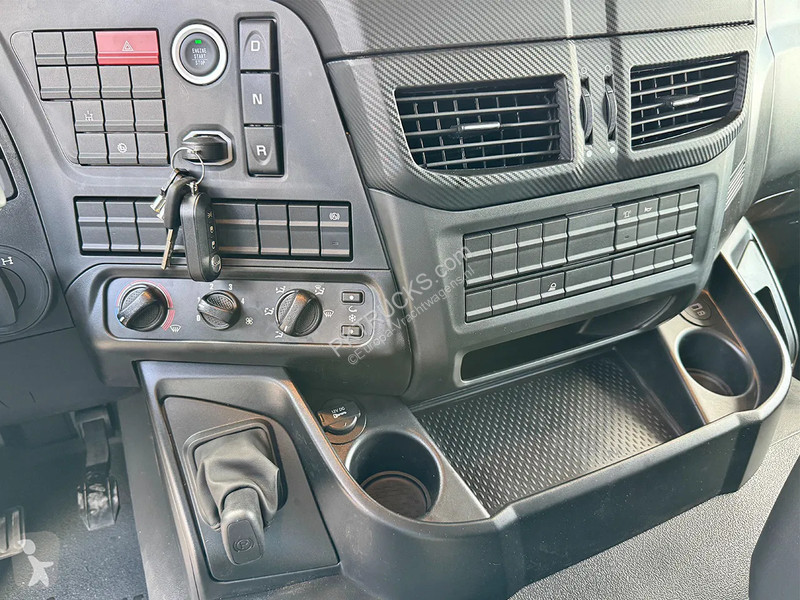Tractor Iveco AT440S47T OFF Tractor Head (15...