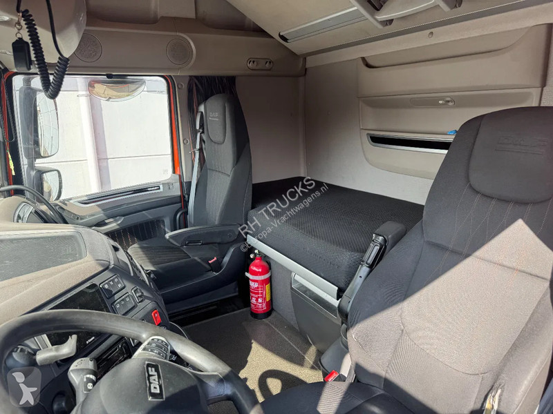 Trekker DAF 450 4X2 EURO 6 SKIRTS STANDKLIMA