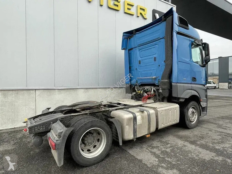 Traktor Mercedes 1842 MLS