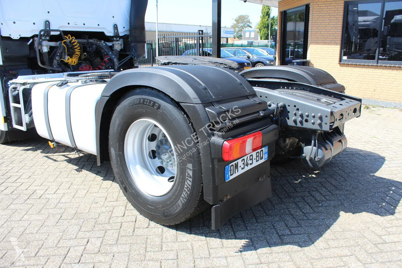 Trekker Mercedes 1845 * EURO6 * 4X2 * hydraulic *