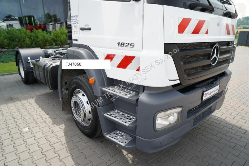 Traktor Mercedes AXOR 1829