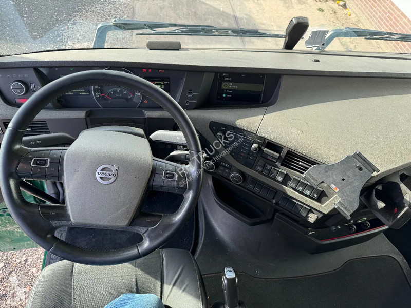 Tahač Volvo 500 6X4 EURO 6 HYDRAULIC