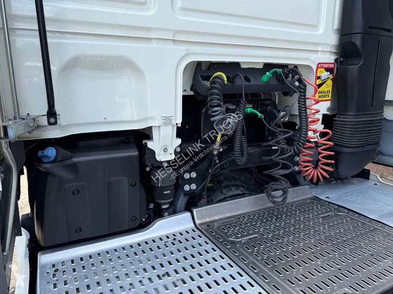 Tractor DAF 480 SSC Super Space 2x tank LED...