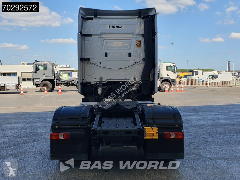 Trekker Mercedes 1851 4X2 2xTanks Euro 6