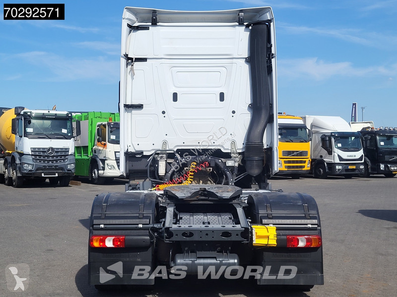 جرار Mercedes 1851 4X2 2xTanks Euro 6