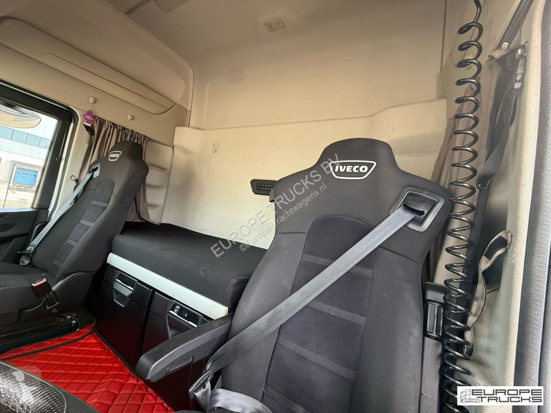 Traktor Iveco S-Way 460 Steel/Air - Intarder -...
