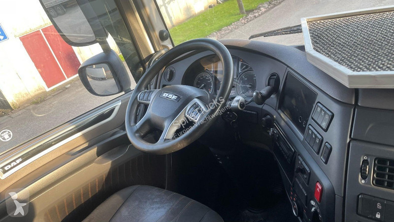 Tracteur DAF 480 FT