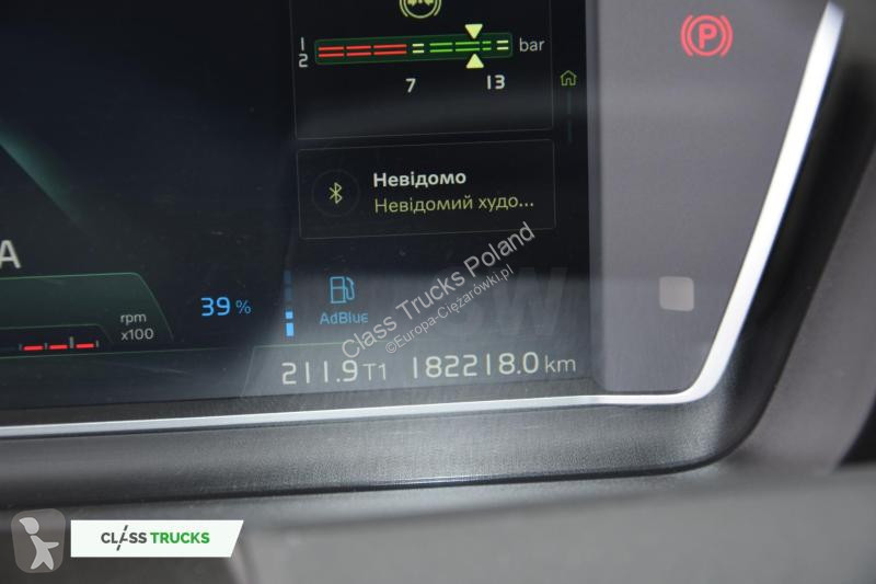 Traktor Volvo 500 Globetrotter XL