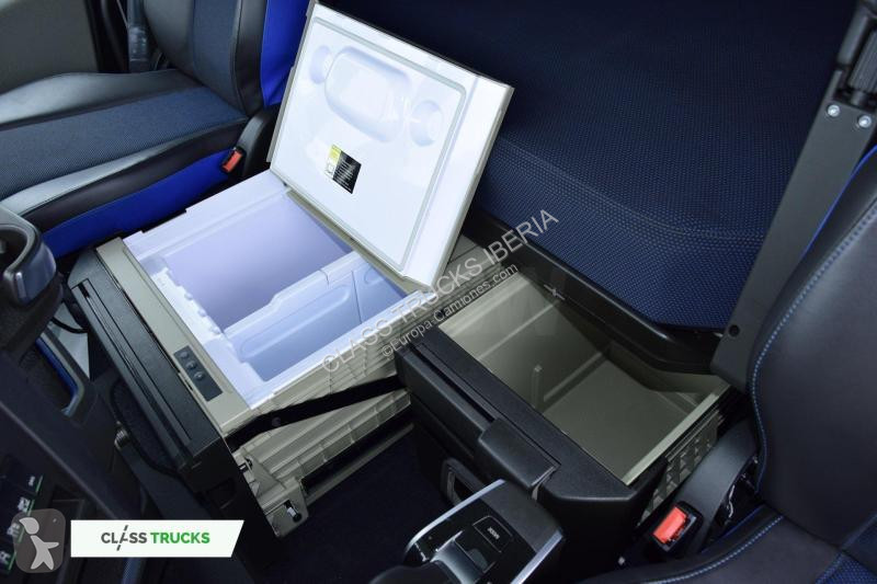Tahač Volvo FH  Globetrotter XL i-Save I-ParkCool