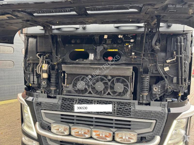 Traktor Volvo FH Dual clutch 2X tank Standairco...