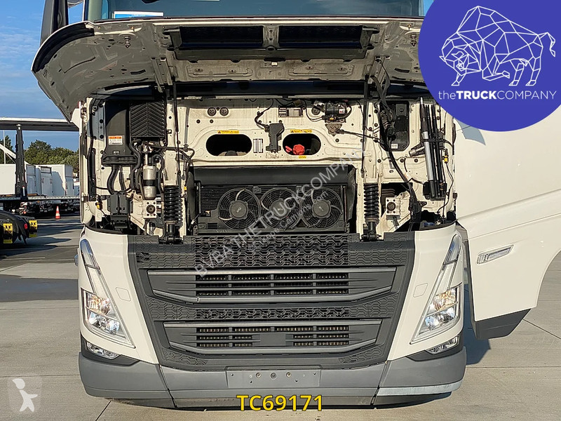 Traktor Volvo 500