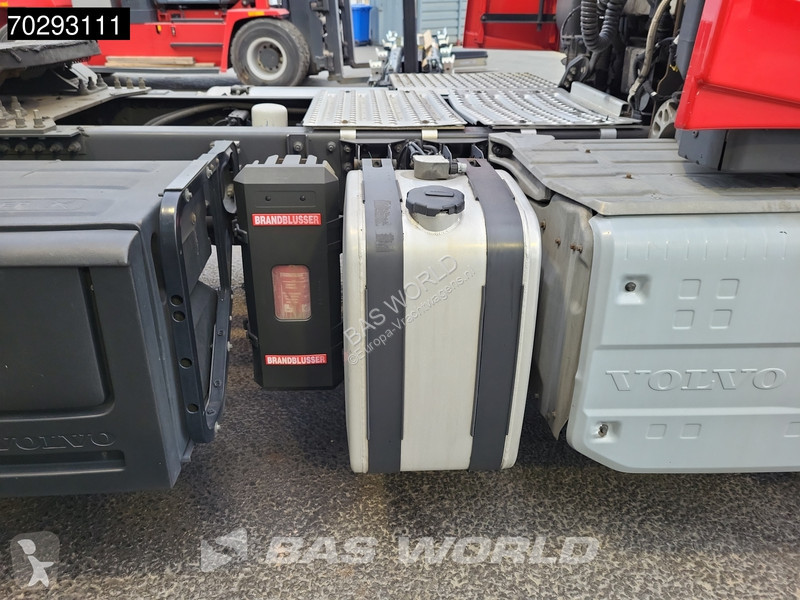 Trekker Volvo FH LNG  4X2 LNG! NL-Truck...