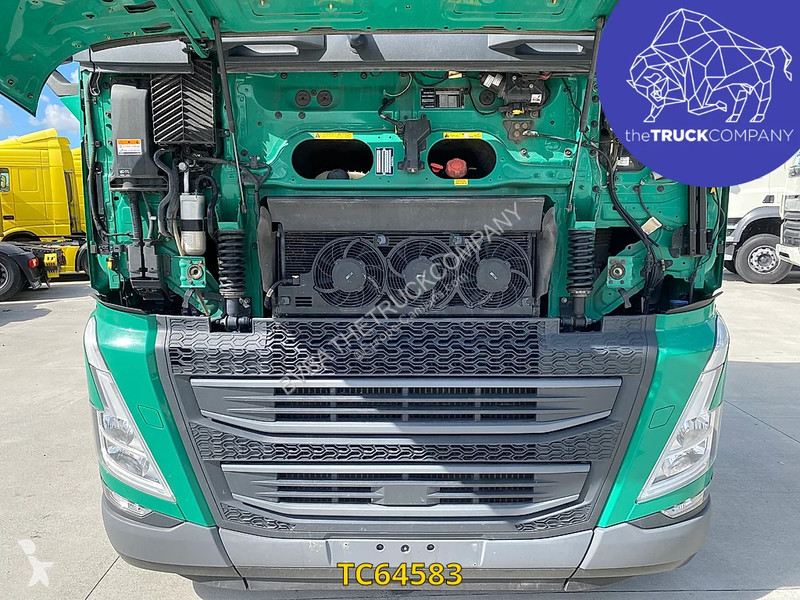 جرار Volvo 500